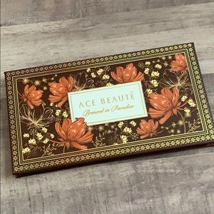 Ace Beaute Bronzed in Paradise set w/ mirror